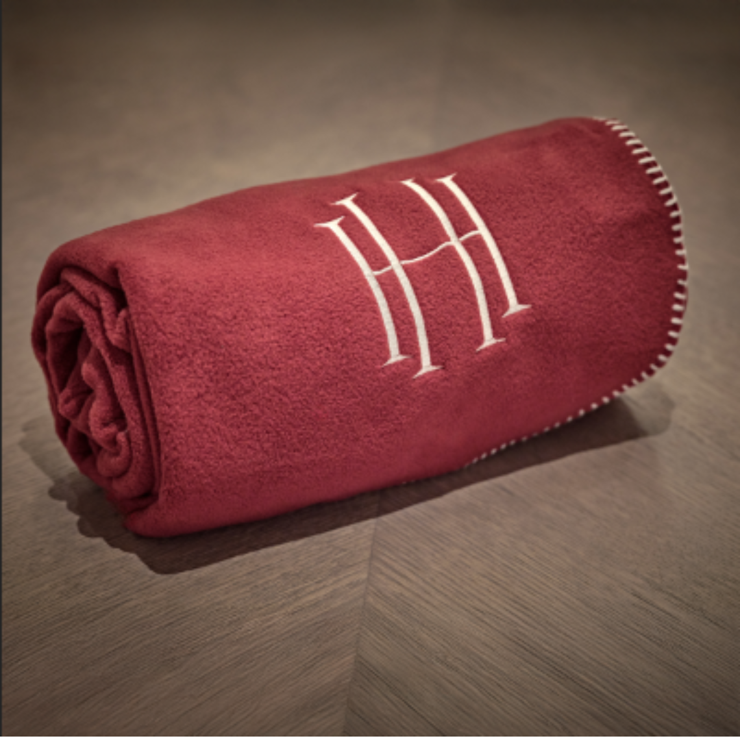 HH Throw Burgundy & Ivory