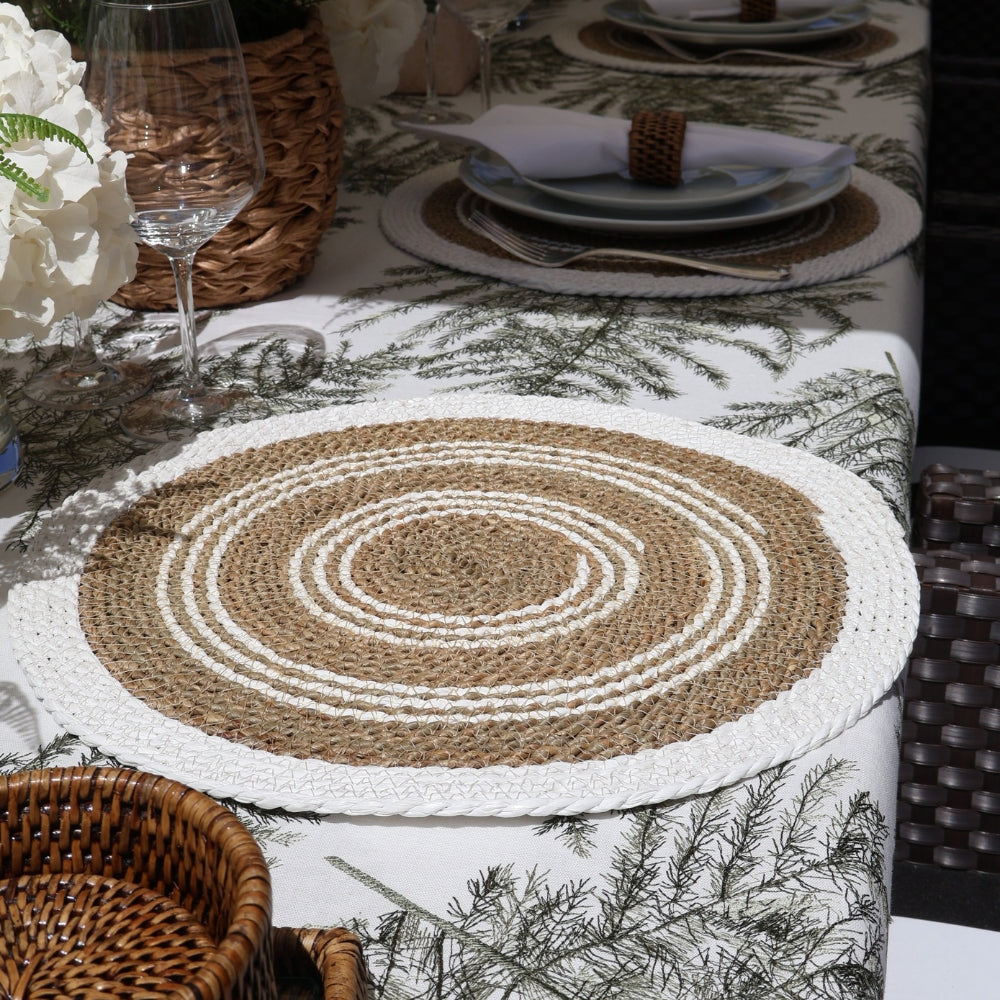 White & Natural Rattan Round Placemat