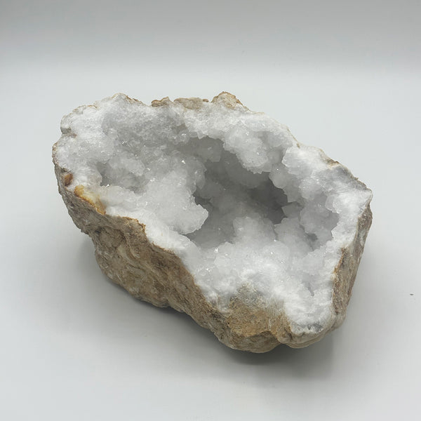 White Geode - 2.53kg