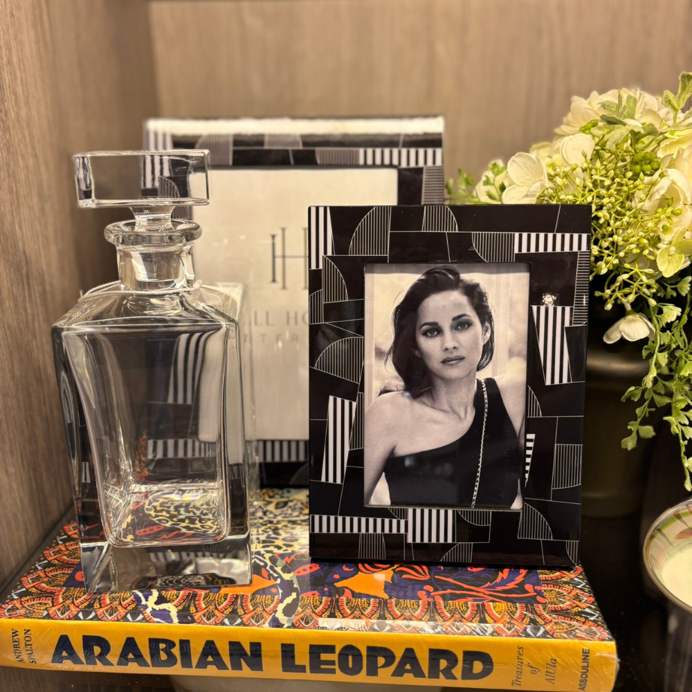Deco Frame