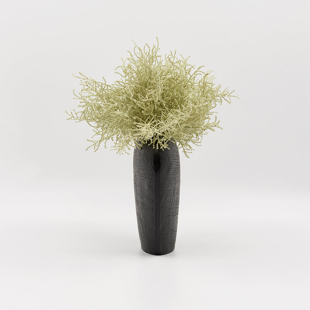 Cushion Bush in Mayoro Textured Matt Black Vase