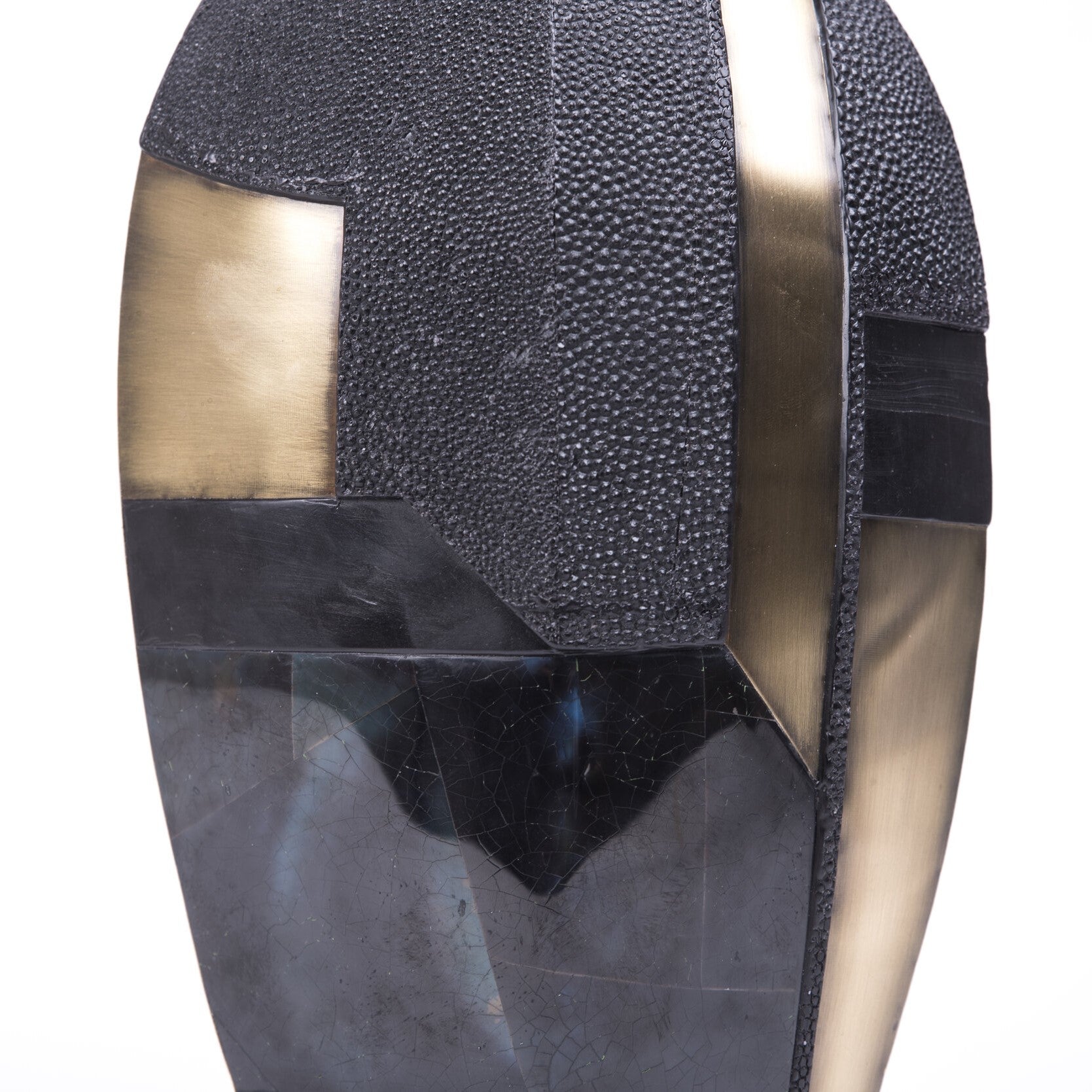 Shagreen Sculptured Candle in Black