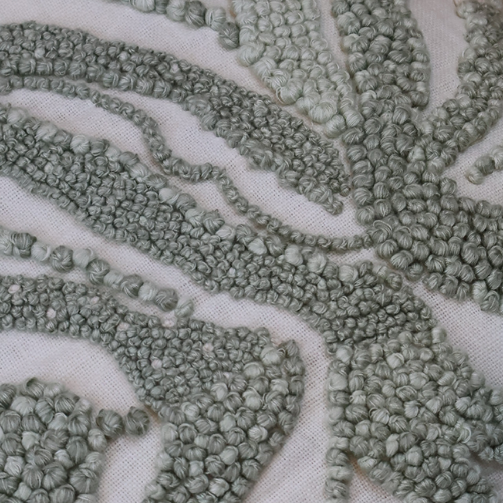 Knotte Vert Rectangle Cushion