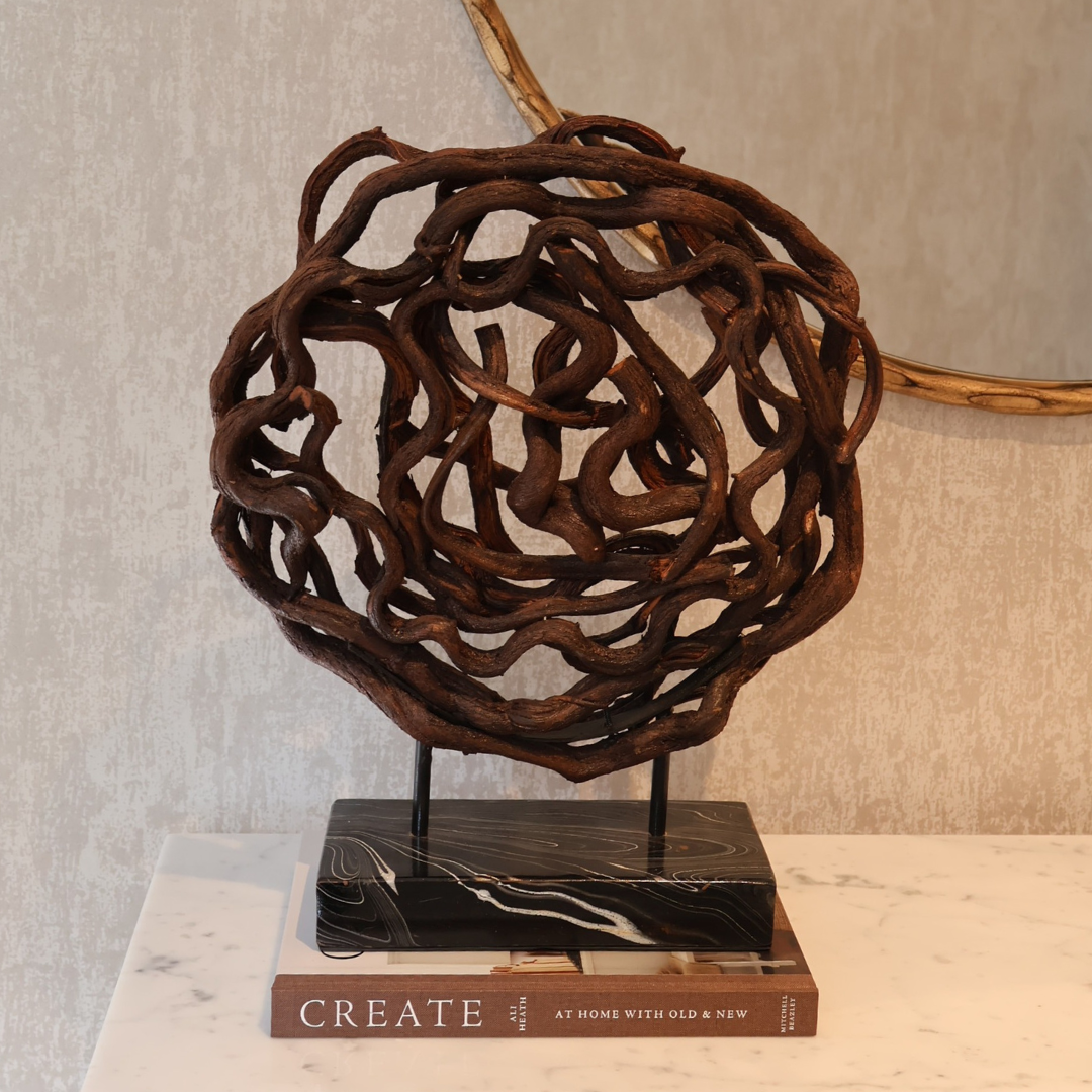 Twillow Vine Disc on Black Marble Base