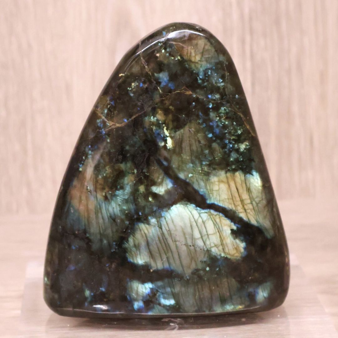 Labradorite 1.65kg